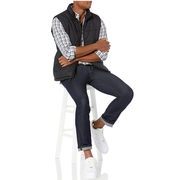 Men’s Long-Sleeve Regular-Fit Button-Down Casual Poplin Shirt - Picture 4 of 5